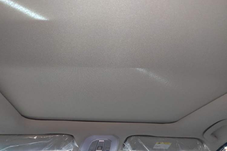 Used Venucia Star 2023 260T Starful Achievement Edition Pro