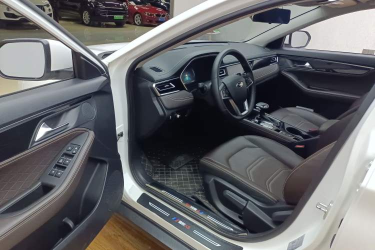 Used JAC J7 2020 1.5T CVT Superior Trim
