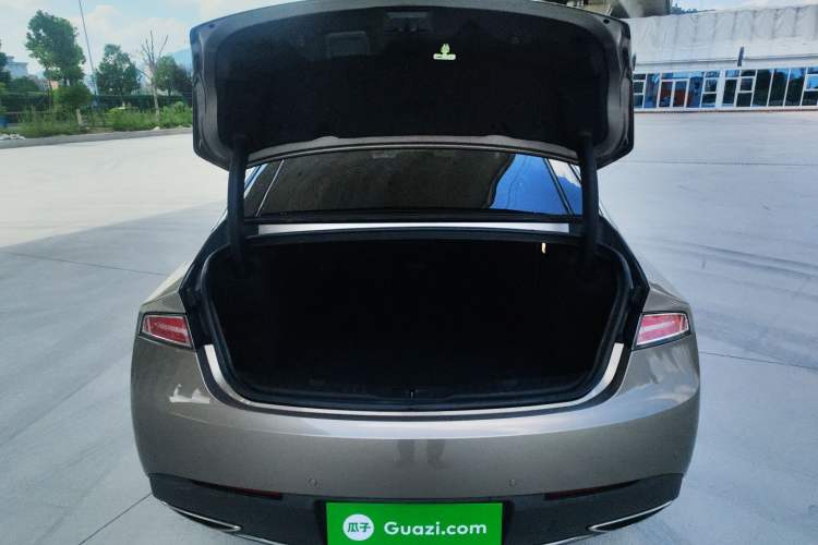 Used Lincoln MKZ 2018 2.0T Luxury Edition
