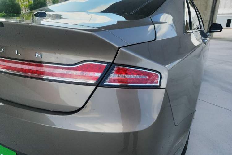 Used Lincoln MKZ 2018 2.0T Luxury Edition
