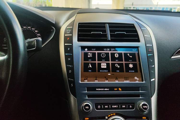 Used Lincoln MKZ 2018 2.0T Luxury Edition
