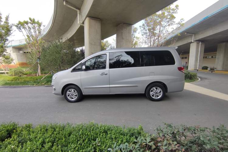 Used JAC M4 2019 Business & Travel Series 2.0L Manual Comfort Model China VI Left Side