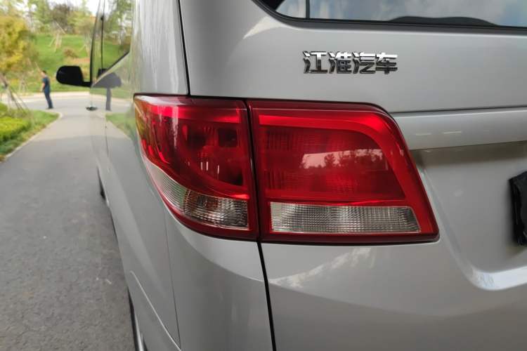 Used JAC M4 2019 Business & Travel Series 2.0L Manual Comfort Model China VI Left Rear Taillight