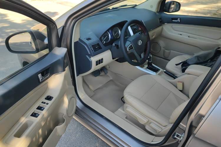 Used BAIC Off-Road E Series 2012 Hatchback 1.5L Automatic Leshang Version