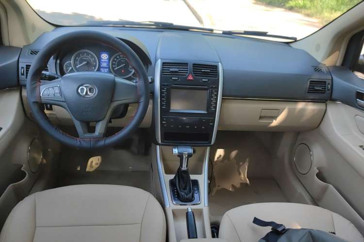 Used BAIC Off-Road E Series 2012 Hatchback 1.5L Automatic Leshang Version