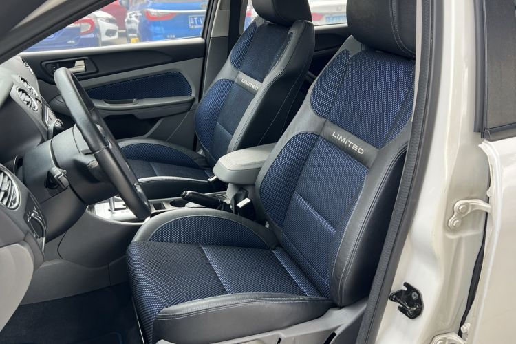 Used Ford Focus 2014 Hatchback Classic 1.8L Automatic Cool White Collector's Edition