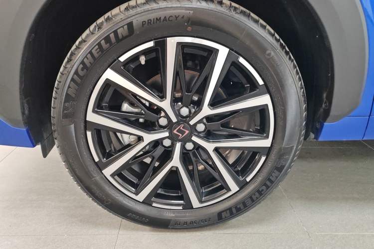 Used SOL X8 PLUS 2023 1.5 TGDI DCT ZhiShang Edition 6 Seats