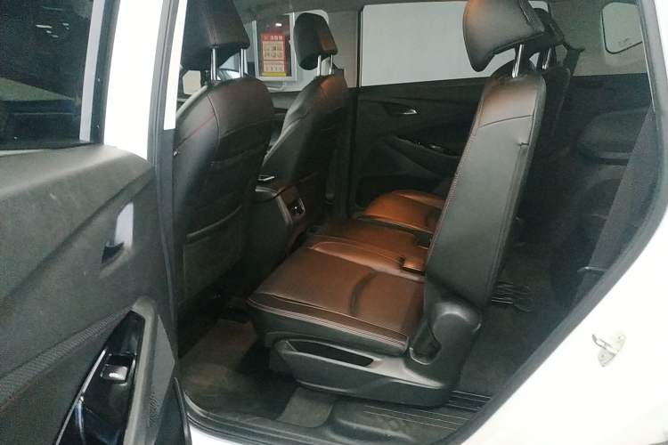 Used Chevrolet Orlando 2019 Redline 530T Automatic Enjoyment Version (5+2 Seating) China VI