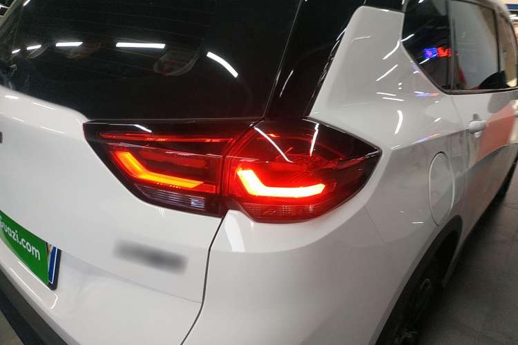 Used Chevrolet Orlando 2019 Redline 530T Automatic Enjoyment Version (5+2 Seating) China VI