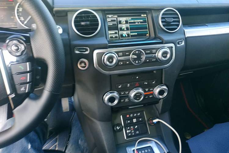 Used Land Rover Discovery 2014 3.0 SC V6 SE