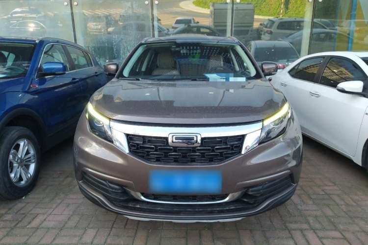 Used Qoros 5 2018 Revised 1.6T Automatic Luxury Version
