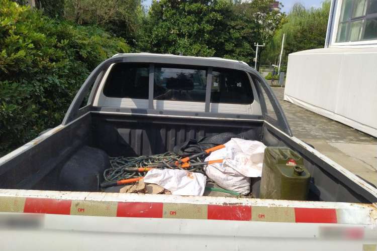 Used JAC T6 2017 2.0T Diesel China V Luxury Edition HFC4DB2-1D1
