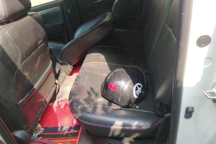 Used JAC T6 2017 2.0T Diesel China V Luxury Edition HFC4DB2-1D1
