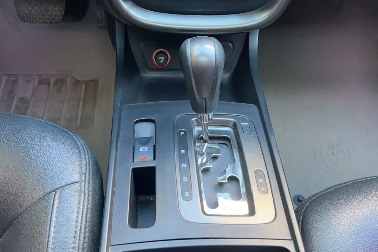 Used Bestune X80 2015 2.0L Automatic Comfort Anniversary Edition
