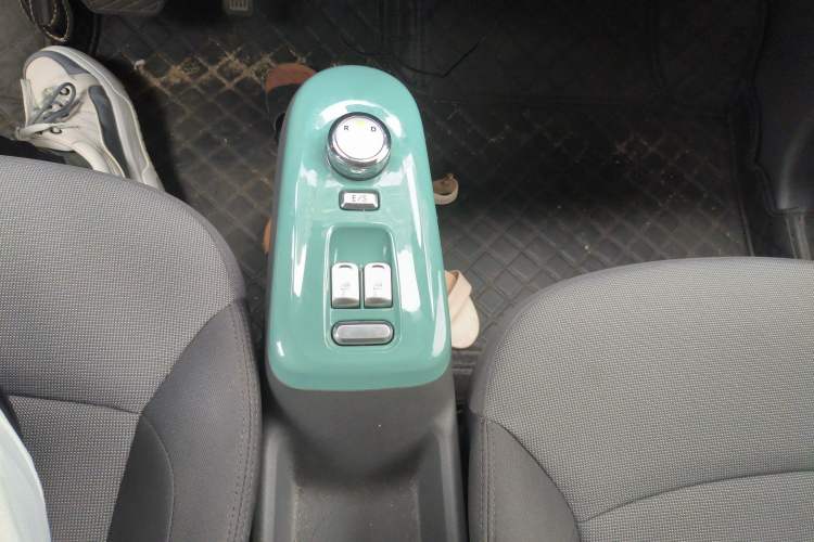 Used CHANGAN Lumin 2022 210km Sweet Edition
