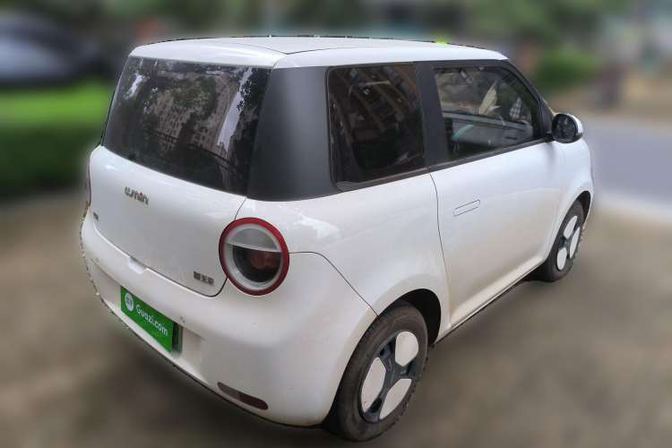 Used CHANGAN Lumin 2022 210km Sweet Edition
