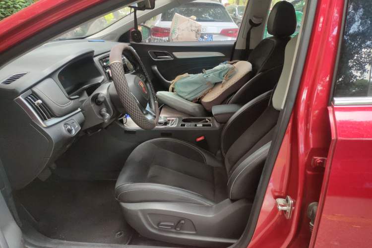 Used Roewe i6 New Energy 2017 45T Hybrid Connective Smart Luxury Edition Left Front Seat