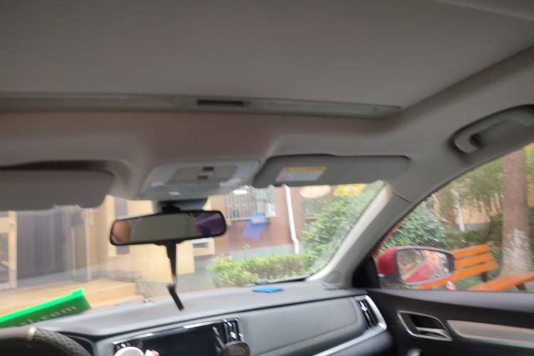 Used Roewe i6 New Energy 2017 45T Hybrid Connective Smart Luxury Edition Headliner