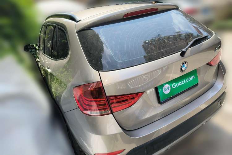 Used BMW X1 2014 sDrive18i manual model
