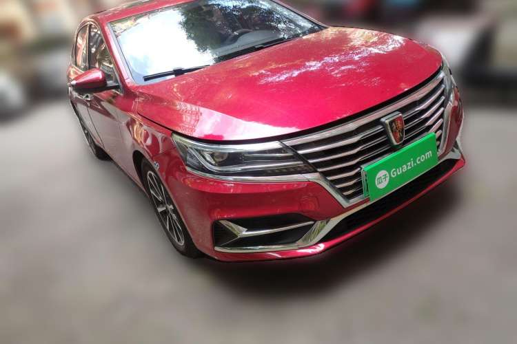 Used Roewe i6 New Energy 2017 45T Hybrid Connective Smart Luxury Edition Front Right 45 Deg