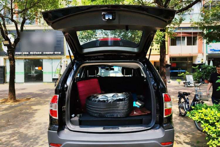 Used Roewe W5 2013 1.8T 4WD Automatic High-End Model
