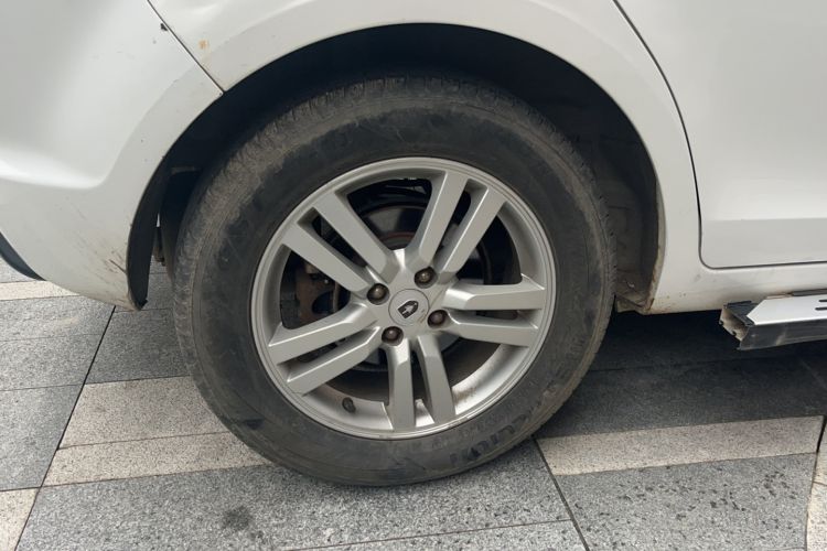 Used Jinbei Zhishang S30 2013 1.5L Manual Elite Edition