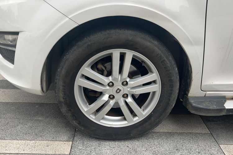 Used Jinbei Zhishang S30 2013 1.5L Manual Elite Edition