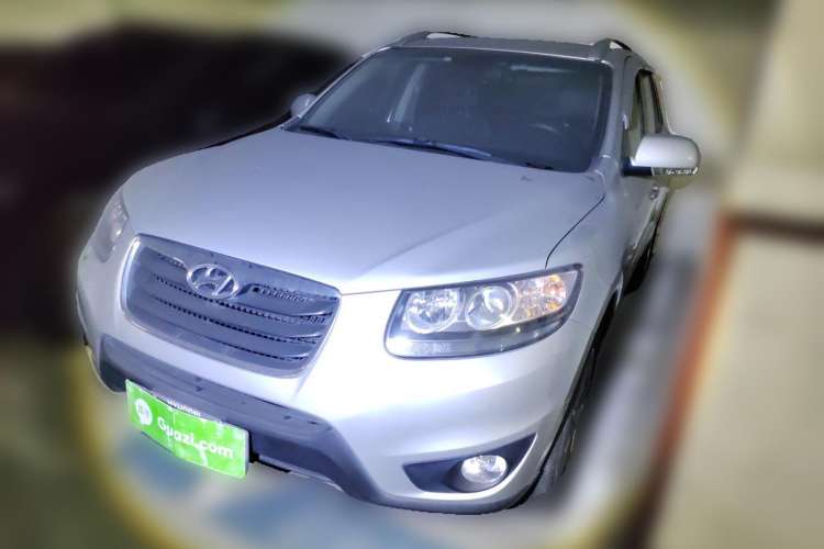 Used Hyundai Santa Fe 2010 2.4 Luxury Edition 7-Seater Four-Wheel Drive