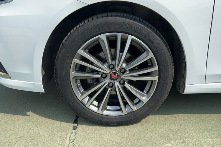 Used Roewe i6 2020 PLUS 1.6L CVT 4G Connected Glory Flagship Edition