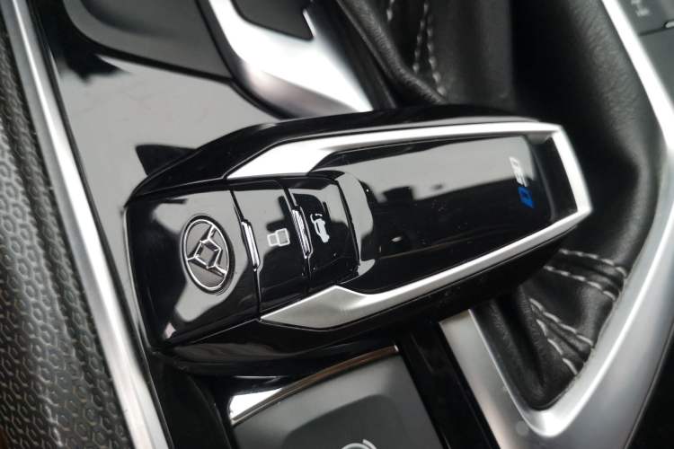 Used SAIC MAXUS D90 2017 2.0T Automatic All-Wheel Drive Sirius
