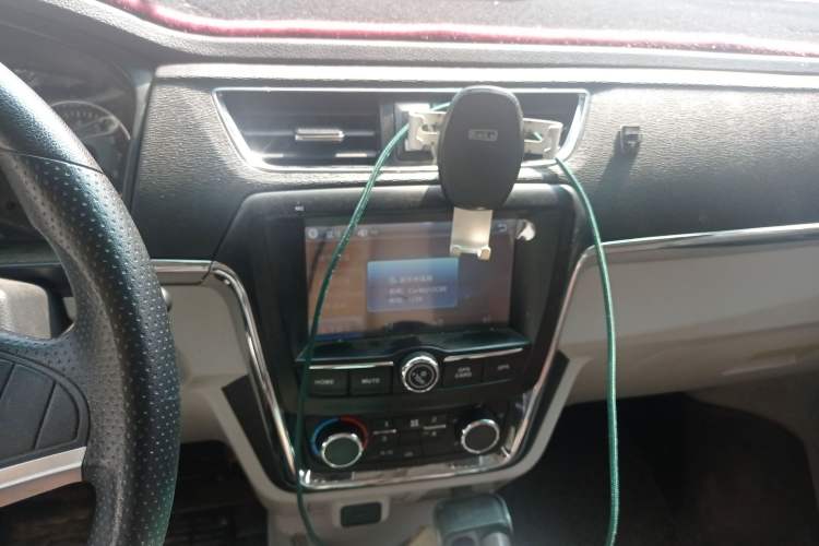 Used Jinbei New Hiace X30L 2019 1.5L Van Business Edition China VI SWC15M