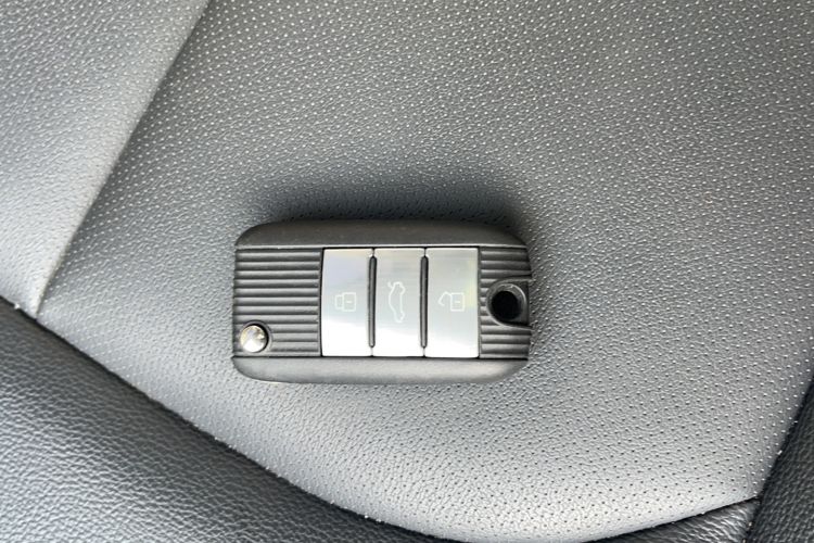 Used Roewe i6 2020 PLUS 1.6L CVT 4G Connected Glory Flagship Edition