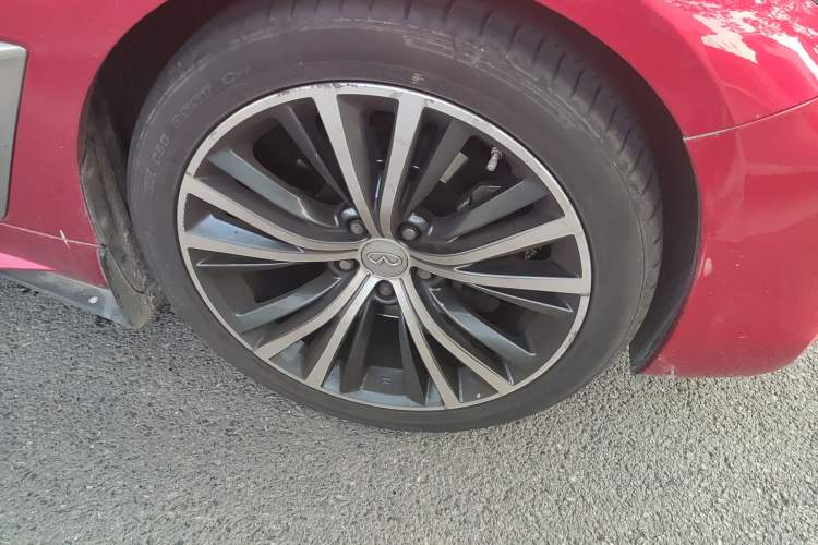 Used Infiniti Q60 2017 2.0T Luxury Edition