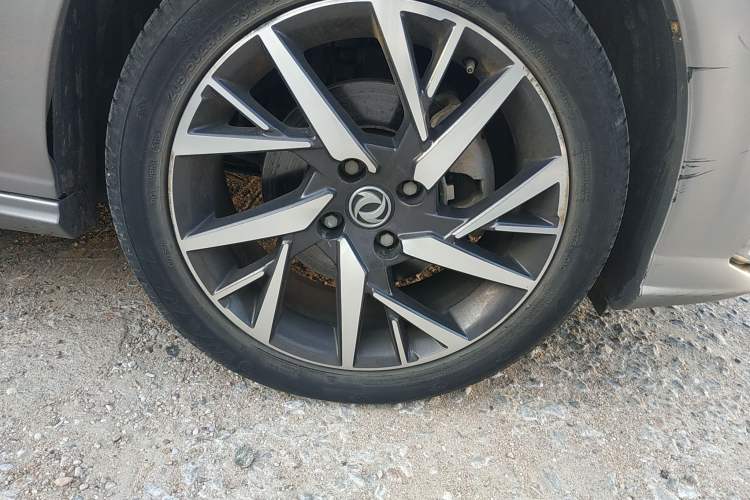 Used Dongfeng Aeolus Yixuan 2020 230T Automatic Advanced Edition
