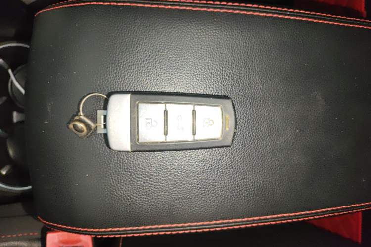 Used Zotye Domy X5 2017 Upgraded Model 1.5T Manual Luxury Edition