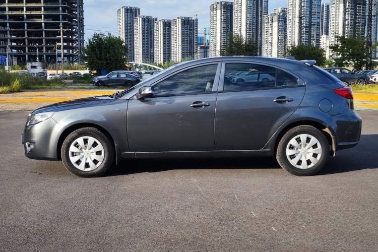 Used Haima Fumei 2012 Hatchback 1.6L Manual Fashion Edition