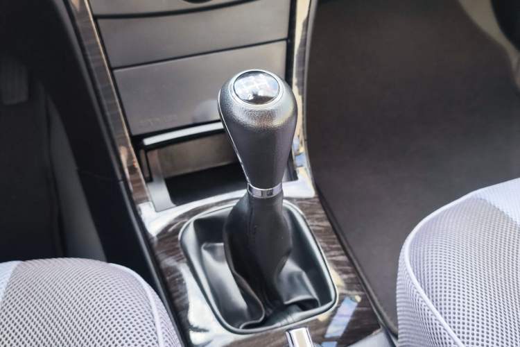 Used Haima Fumei 2012 Hatchback 1.6L Manual Fashion Edition