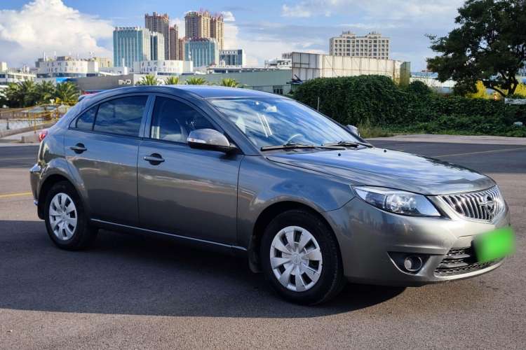 Used Haima Fumei 2012 Hatchback 1.6L Manual Fashion Edition