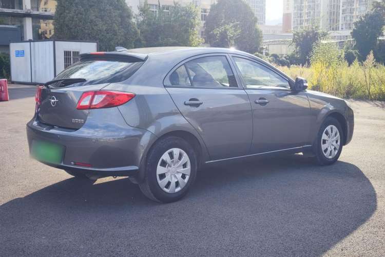 Used Haima Fumei 2012 Hatchback 1.6L Manual Fashion Edition