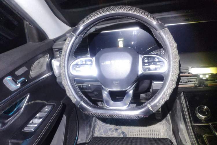 Used JETOUR X70 PLUS 2021 1.6T DCT 7-Seater