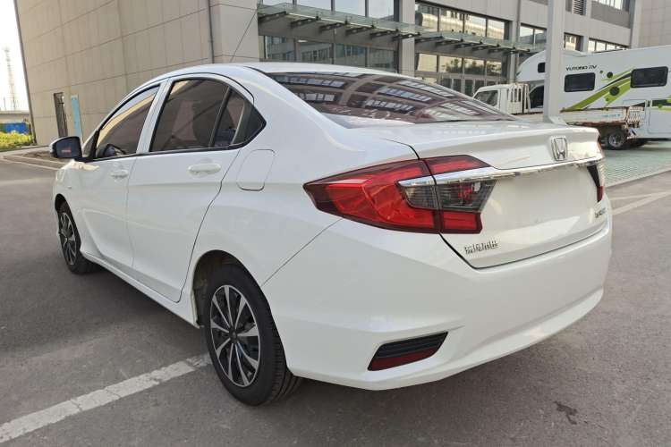Used Honda Greiz 2016 1.5L CVT Classic Edition