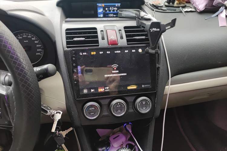 Used Subaru XV 2012 2.0i Luxury Edition
