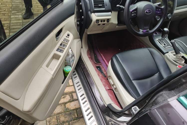 Used Subaru XV 2012 2.0i Luxury Edition
