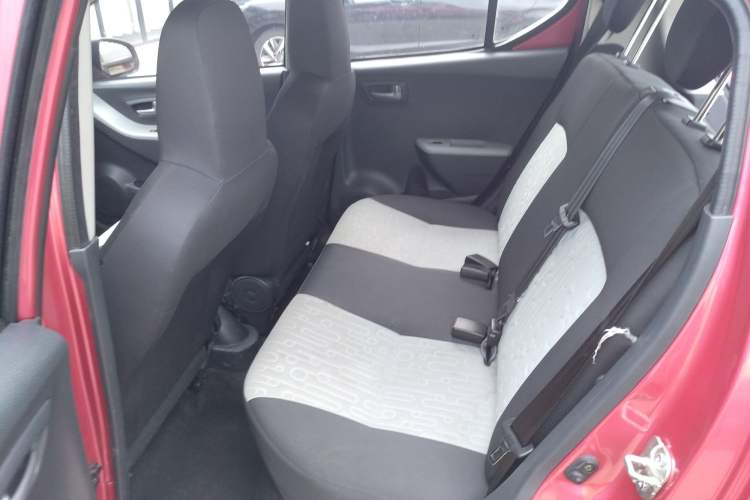 Used Suzuki Alto 2013 Revised Version 1.0L Manual Comfort Edition