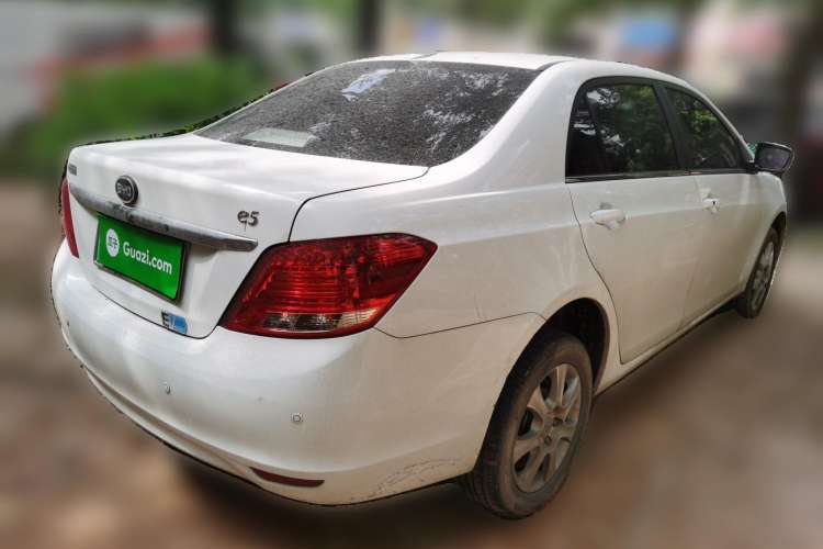 Used BYD e5 2017 300 Prestige Edition