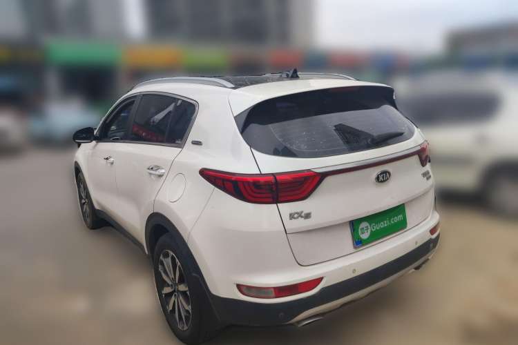 Used Kia KX5 2017 1.6T Automatic Two-Wheel Drive 15th Anniversary Special Edition DLX
