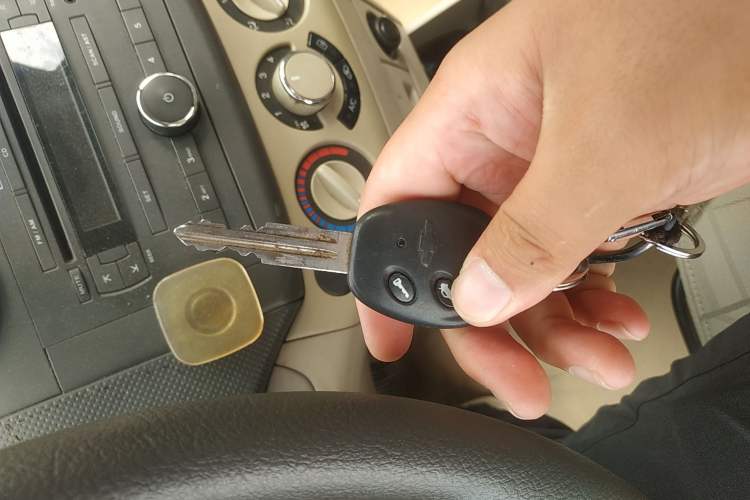 Used Chevrolet Lova 2010 1.4 MT Fengdu Version