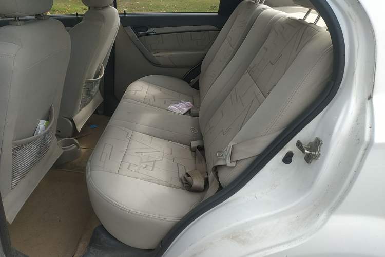 Used Chevrolet Lova 2010 1.4 MT Fengdu Version