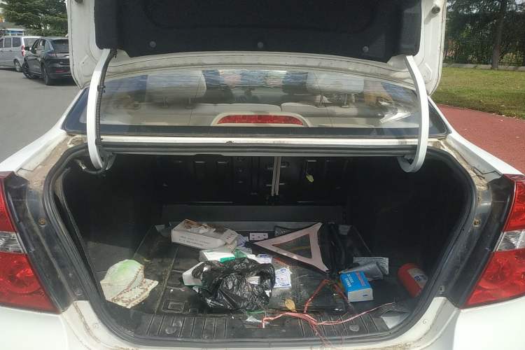 Used Chevrolet Lova 2010 1.4 MT Fengdu Version