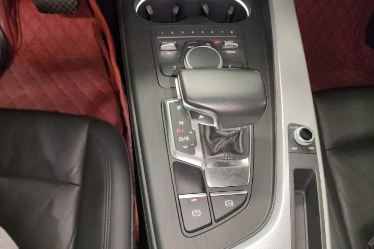 Used Audi A5 2017 Coupe 40 TFSI Fashion Model